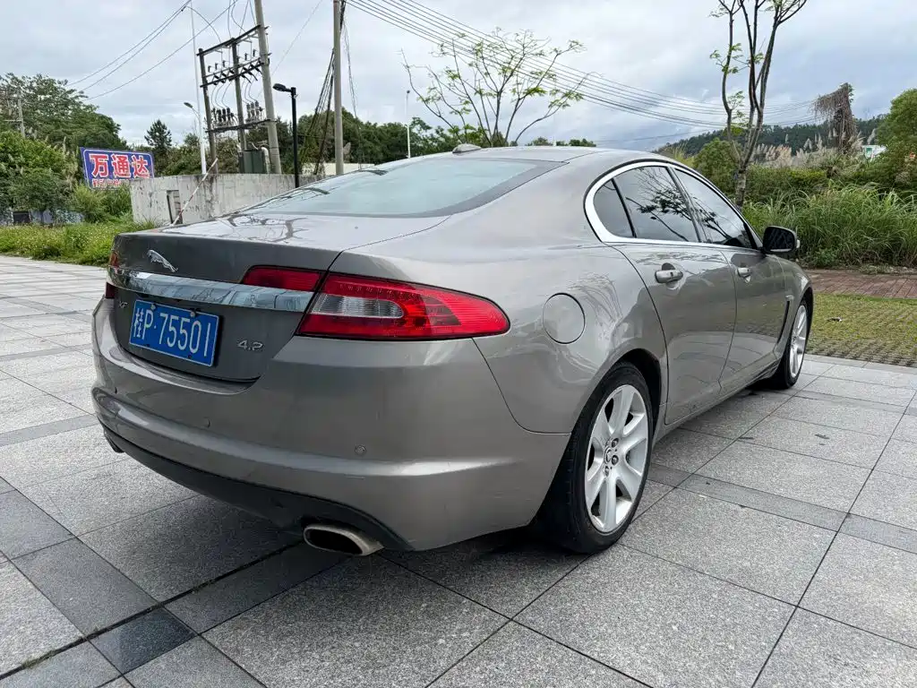 Фото 6 - Jaguar XF