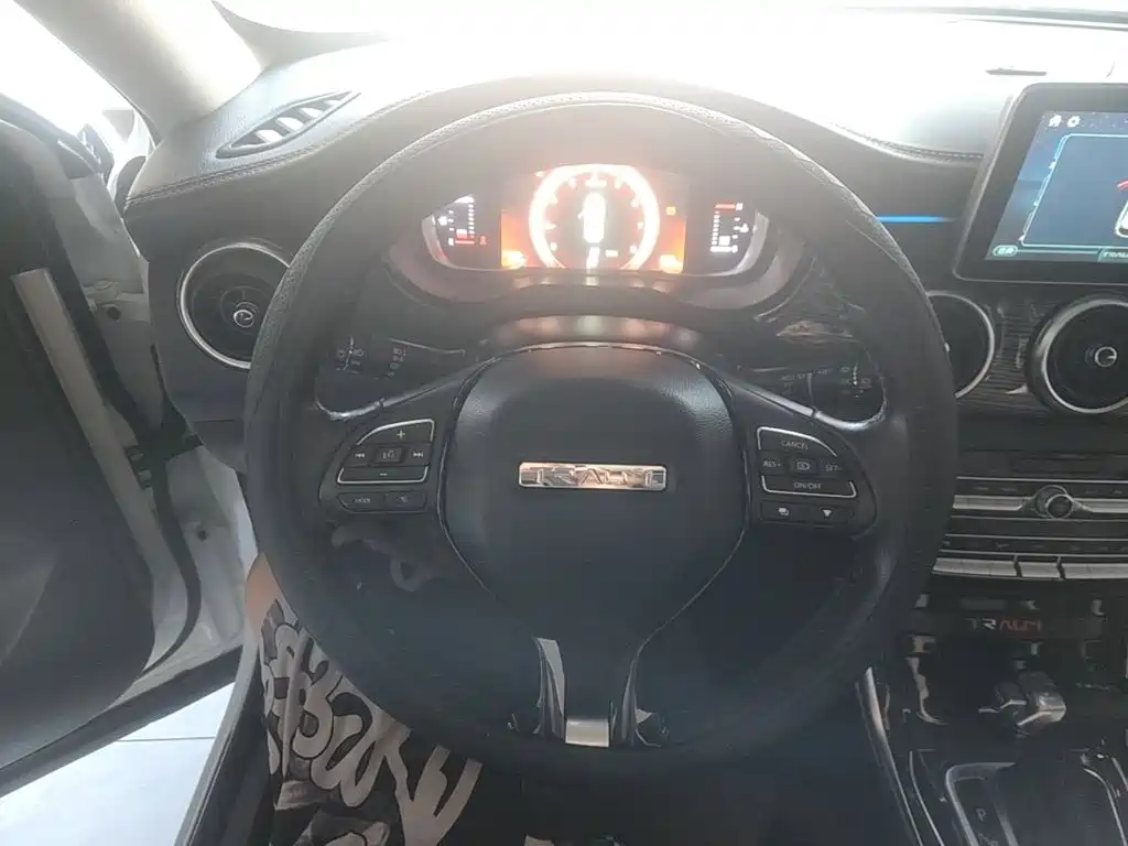 Junma MEET 3 (Meitu 3) 2019 2018 1.5T CVT Luxury Edition