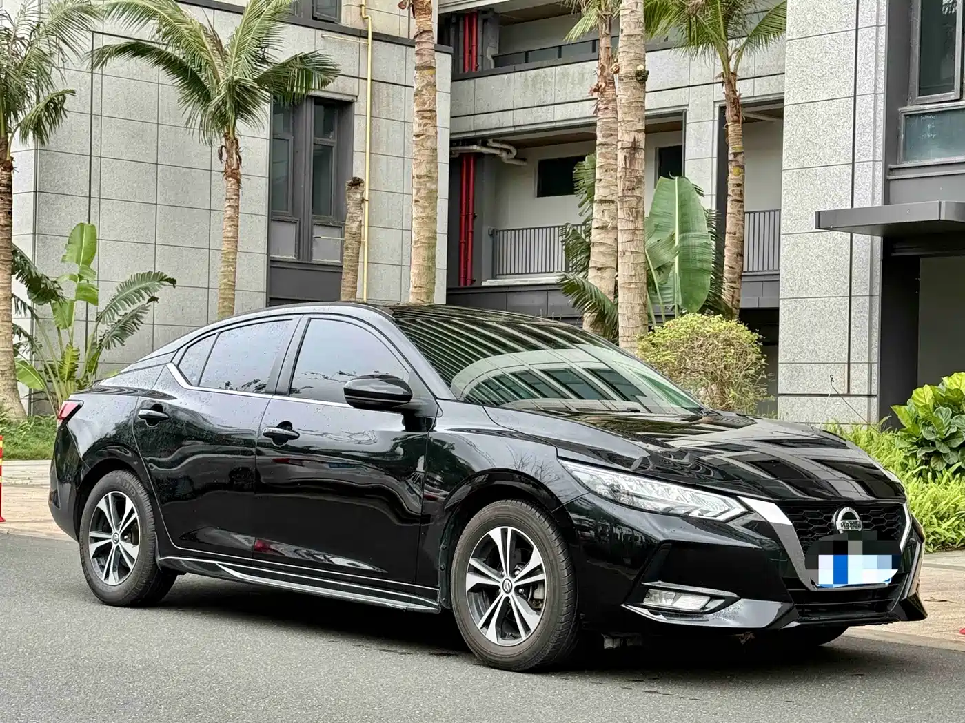 Nissan SYLPHY, миниатюра 3