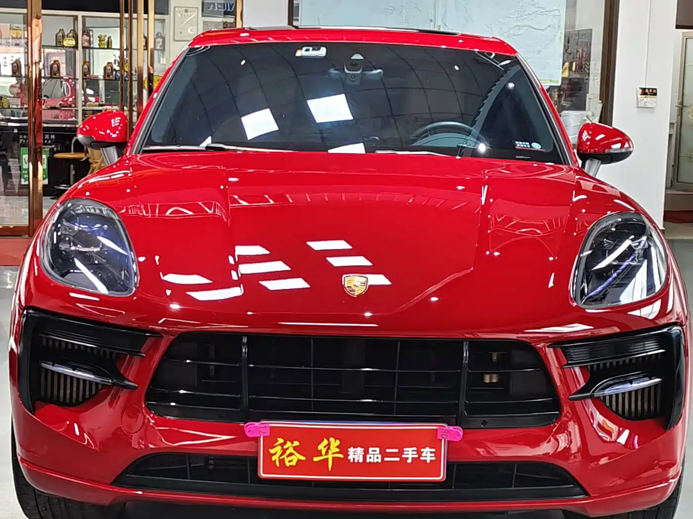 Фото 2 - Porsche Macan