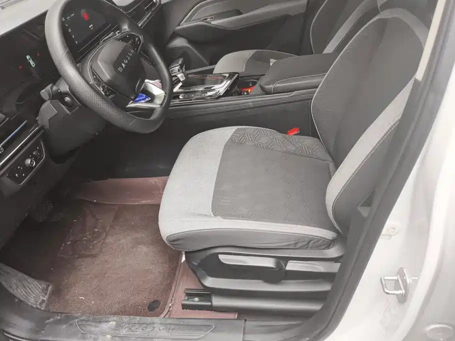 Baojun RC-6 2019 2019 1.5T CVT 24-hour Online Elite