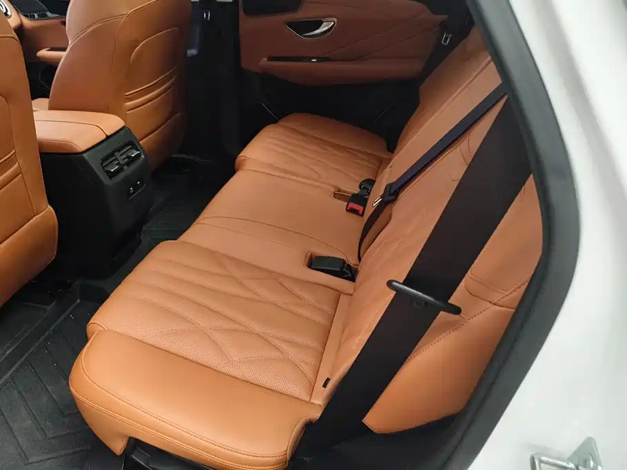 Jetour Shanhai L7 2025 2024 1.5T 120km MAX+ 5-seater