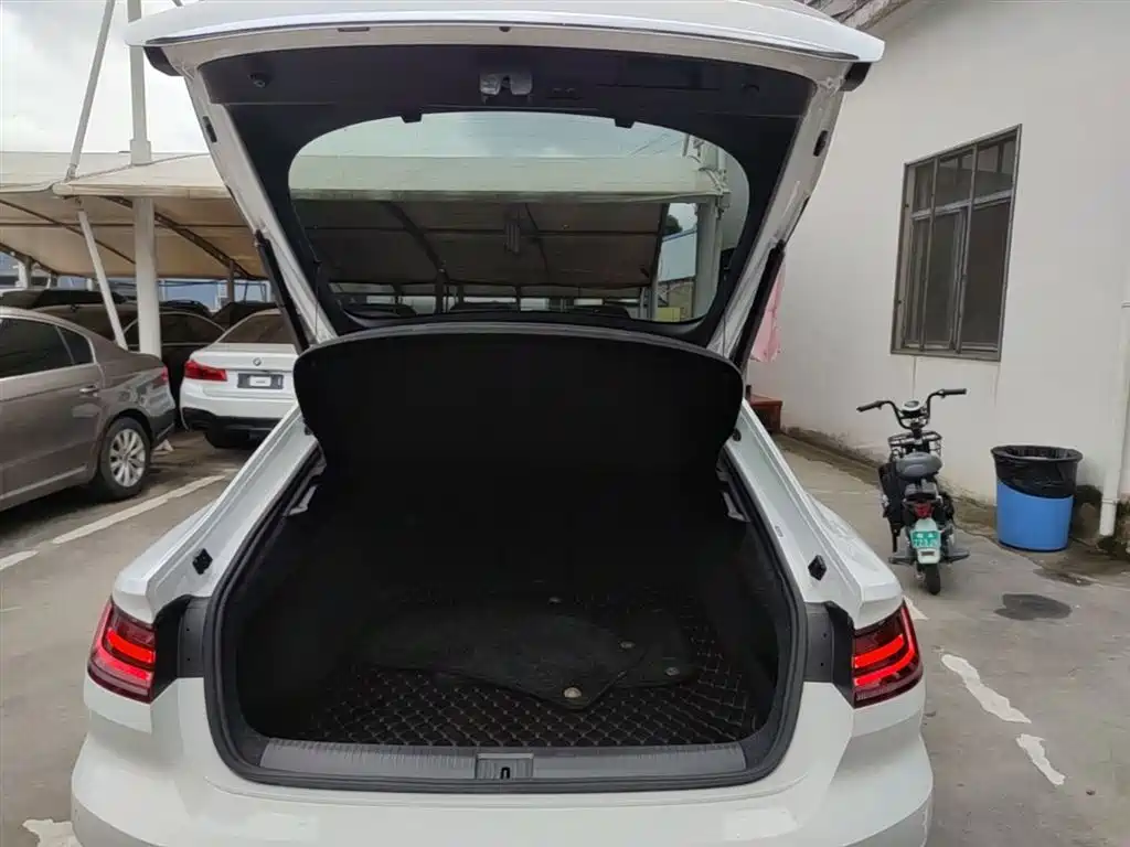 Volkswagen FAW-Volkswagen CC 2019 380TSI Charming Appearance (China V) фото 19
