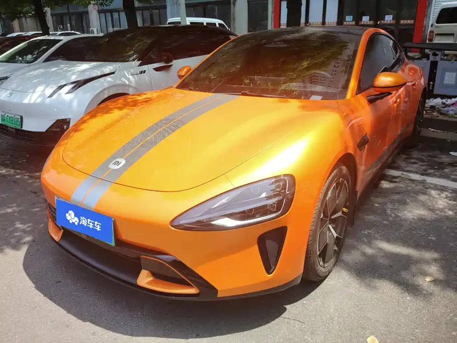 Xiaomi SU7 2024