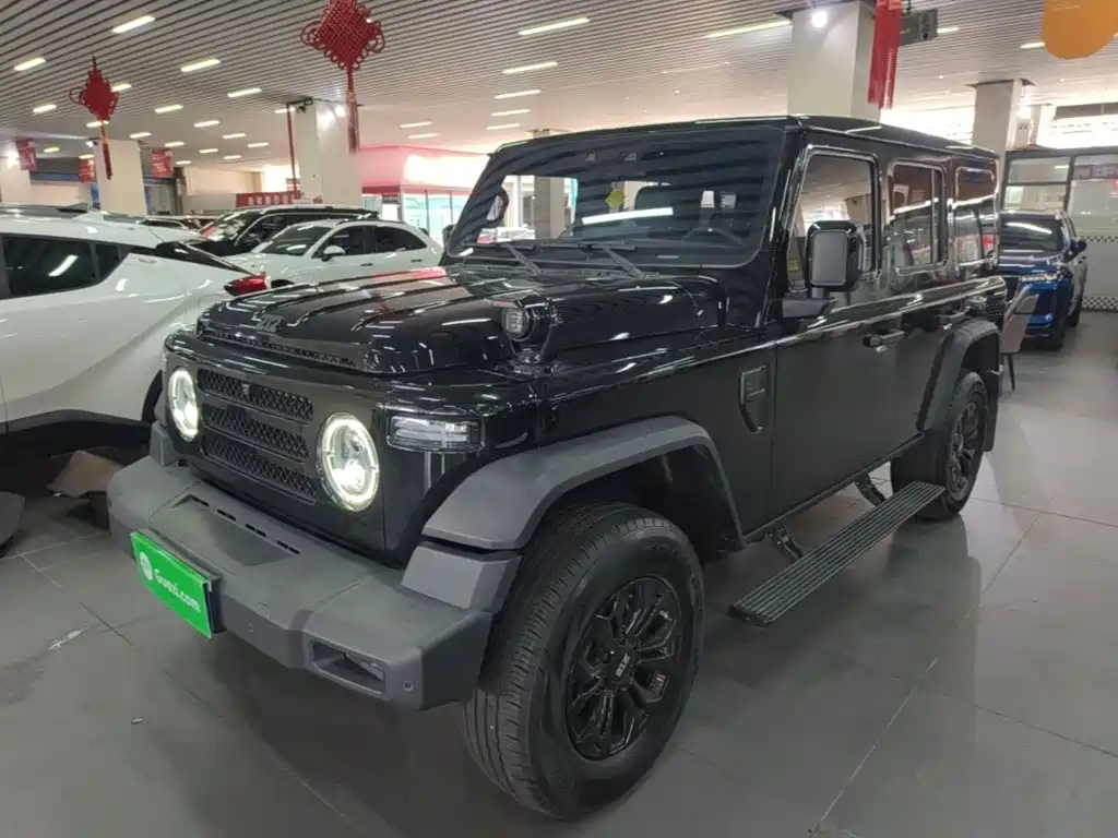 212 T01 2025 2024 2.0T Explorer