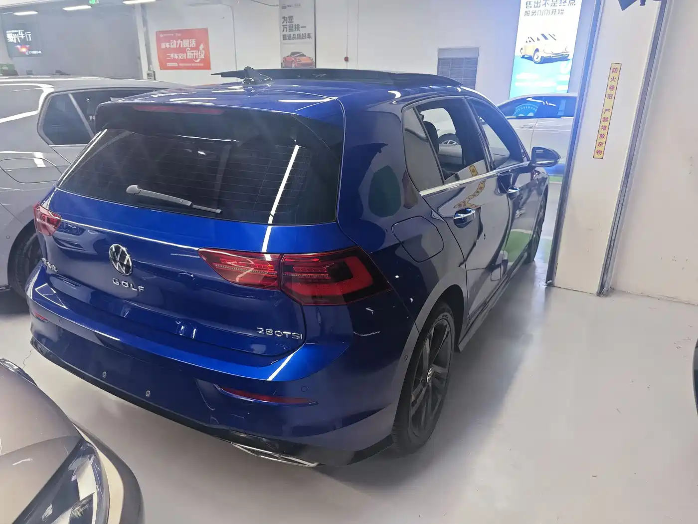 Volkswagen Golf 2021 280TSI DSG R-Line фото 9