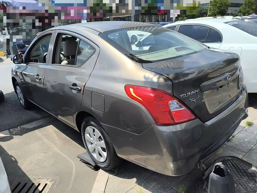 2018 Nissan Sunny