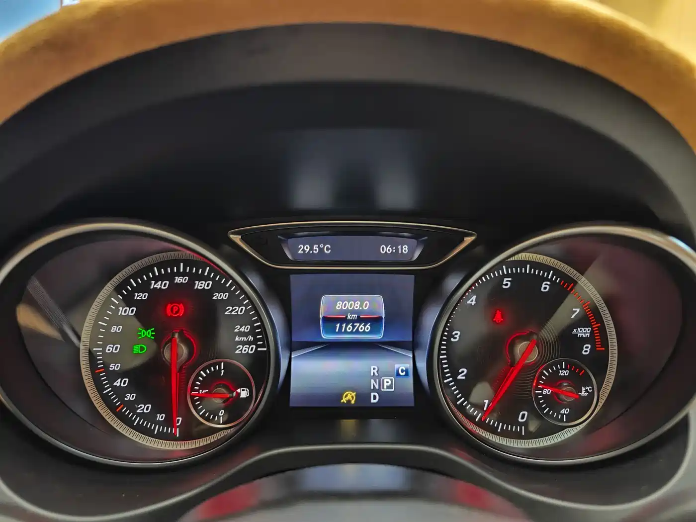 Mercedes-Benz CLA (Import) 2018 CLA 220 4MATIC фото 35