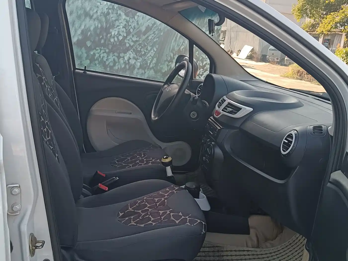 Chery QQ 2014 2013 1.0L Manual Joy Edition