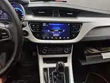 Фото 6 - Geely Vision