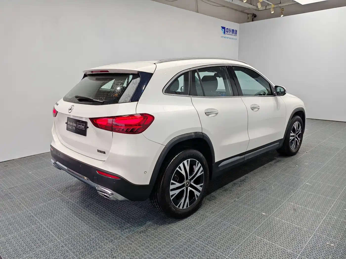 Mercedes-Benz GLA 2025 2024 GLA 220