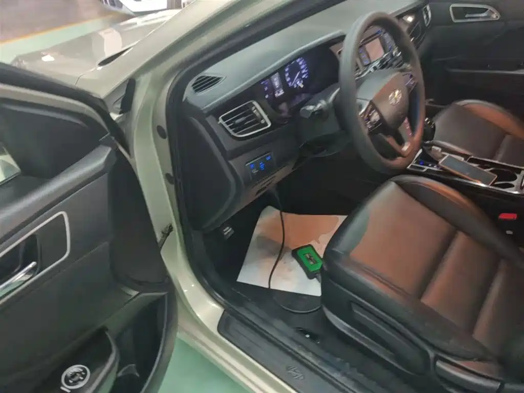 Hyundai Mistra 2014 1.8L Auto Smart GLS фото 16