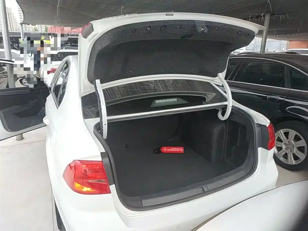 Volkswagen Bora 2019 Facelift Bora Legend 1.5L Automatic Fashion Type China VI фото 19