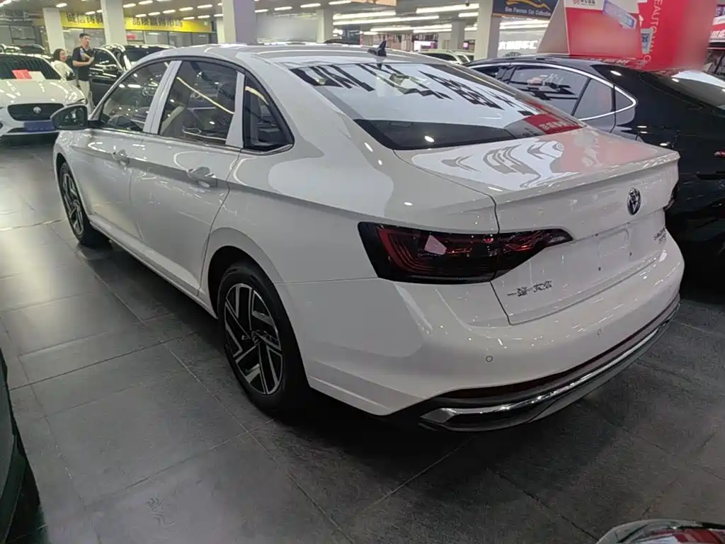 2026 Volkswagen Sagitar
