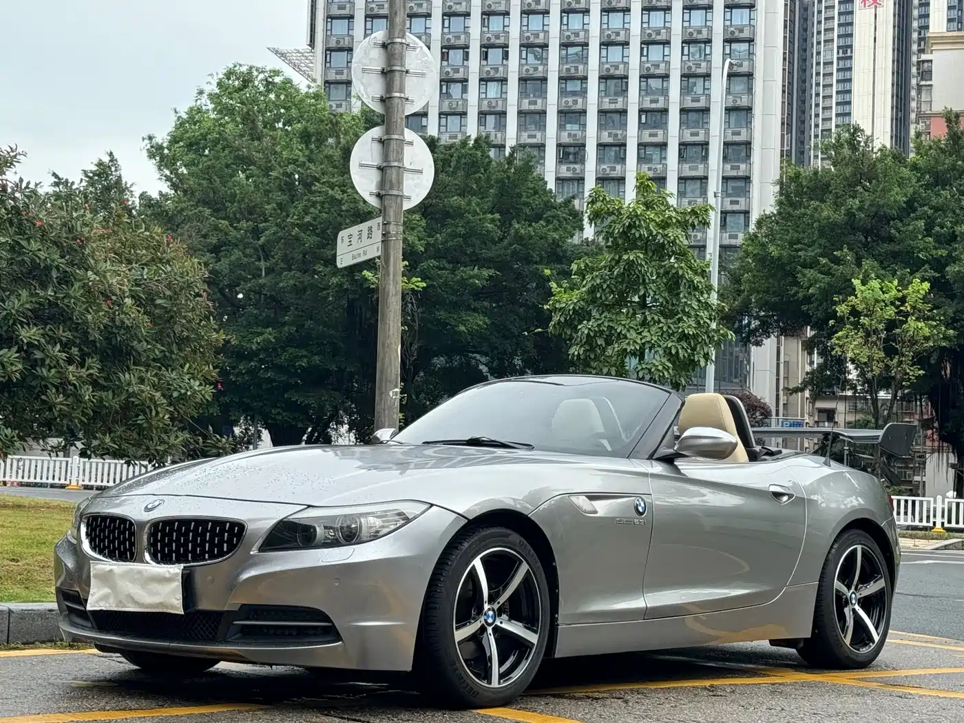 BMW Z4 2011 sDrive23i Flame Limited Edition фото 14
