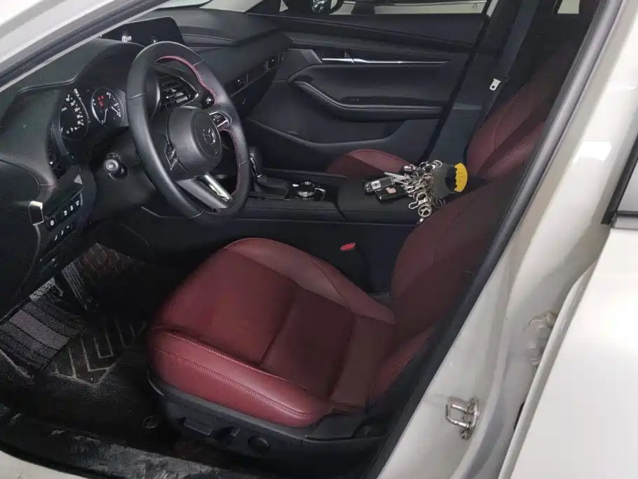 Mazda Mazda3 Axela 2025 2024 2.0L Automatic Premium Prestige Edition