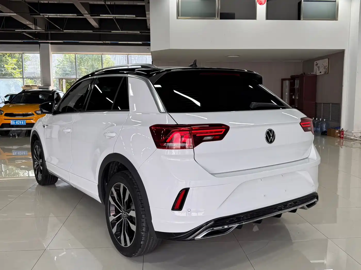 Volkswagen T-Roc, миниатюра 4