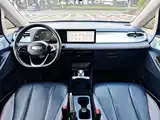 Фото 9 - Geely Geometry E Firefly
