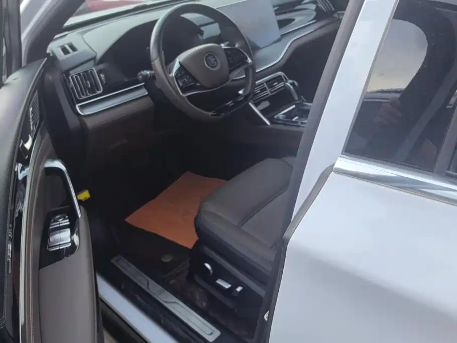 BYD Tang 2020 2021 2.0T Automatic Flagship