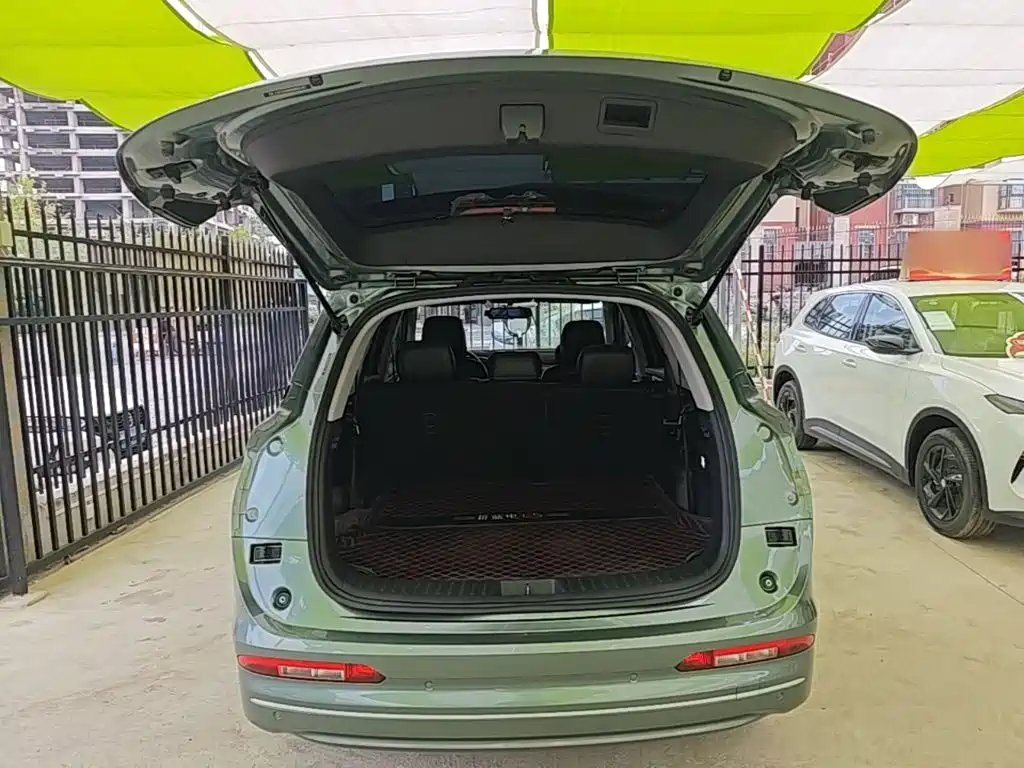 Landian E5 2024 2023 1.5L DE-i 100KM Enjoyment 7-seater