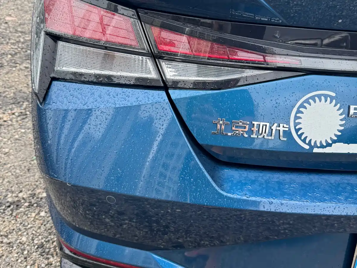 Hyundai Elantra 2021 1.5L CVT GLX Elite Edition фото 19