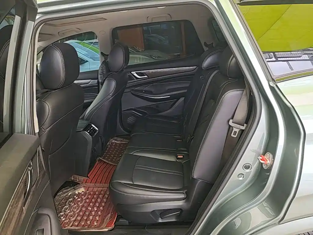 Landian E5 2024 2023 1.5L DE-i 100KM Enjoyment 7-seater