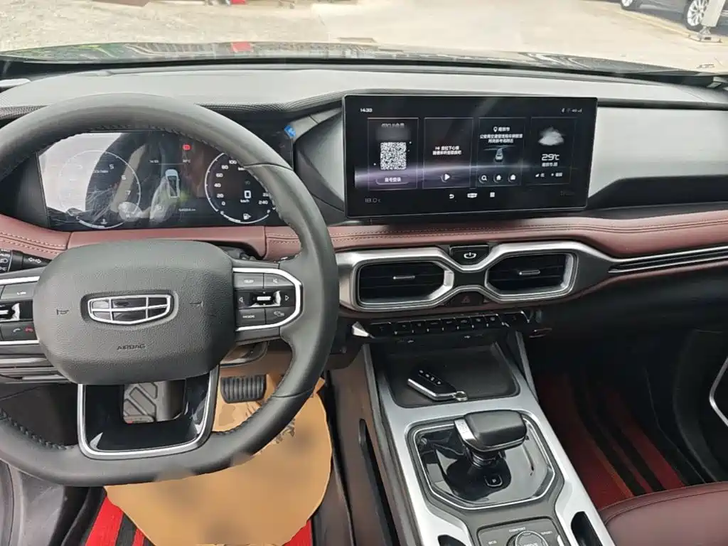 Geely Okavango 2021 2022 1.8TD DCT Luxury 5-Seater