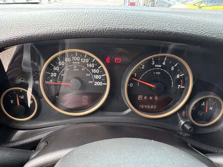 Фото 3 - Jeep Wrangler
