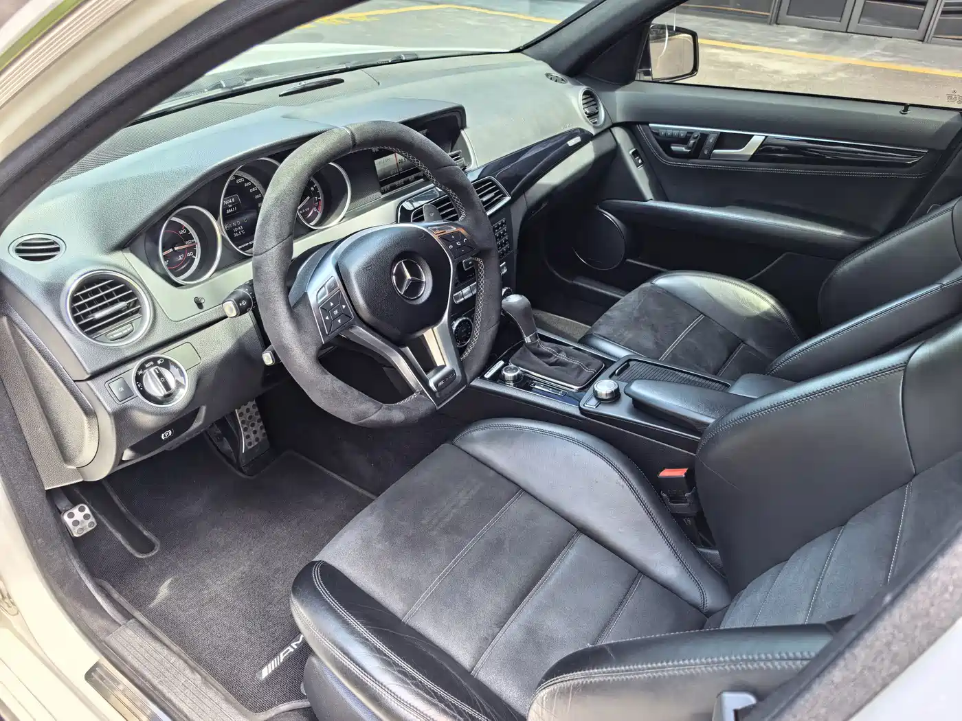 Mercedes-Benz C-Class AMG 2016 2014 AMG C 63 Edition 507