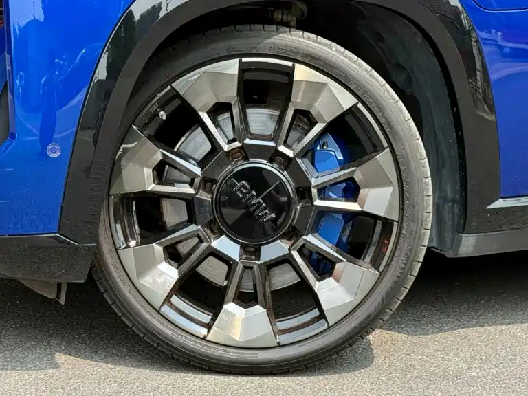 BMW XM 2023 2023 Model Base