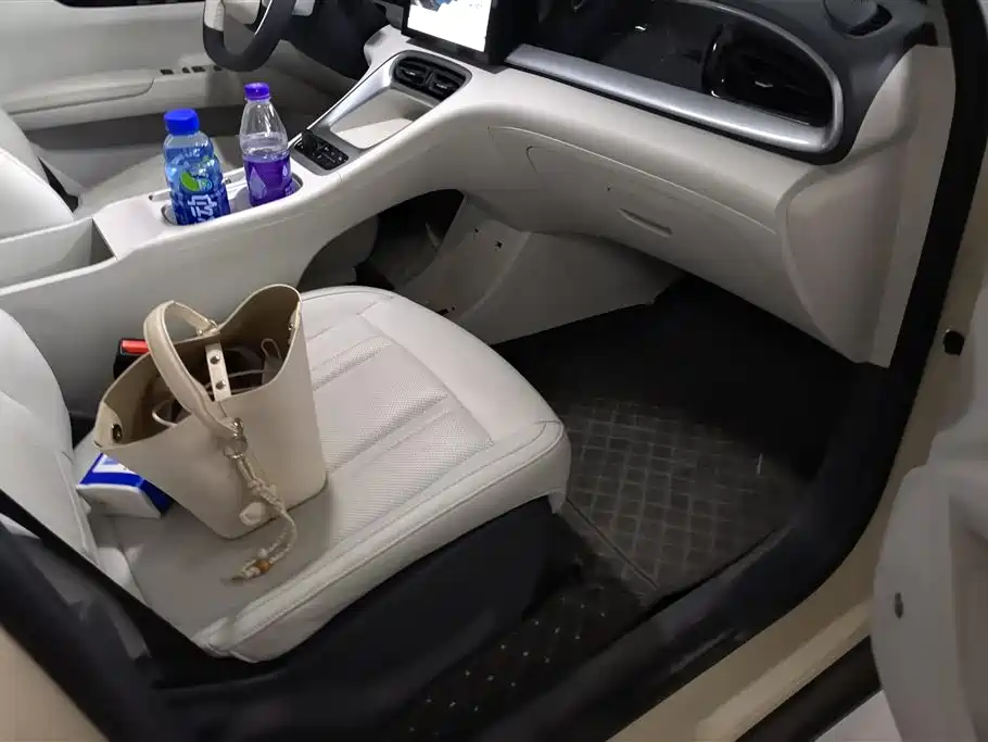 GEELY GALAXY STAR WISH