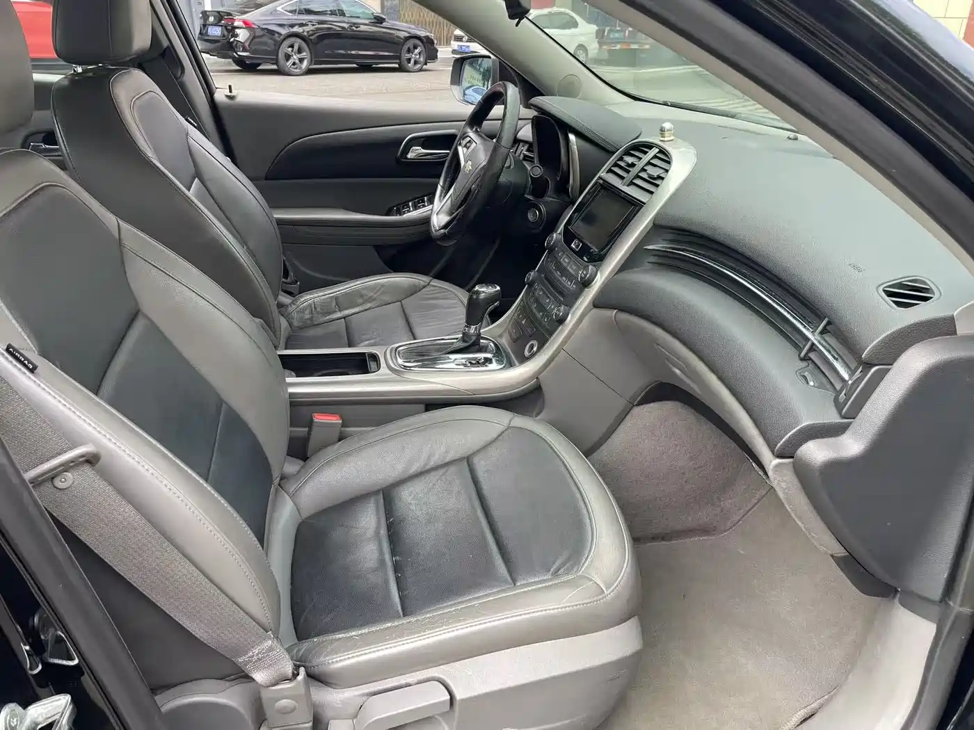 Chevrolet Malibu 2012 2.0L Automatic Comfort Edition фото 9