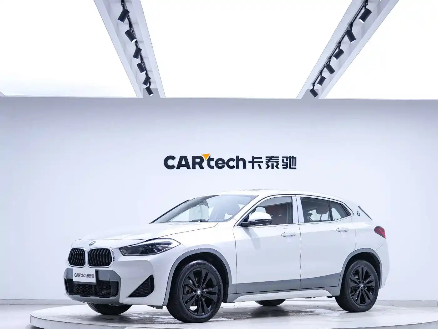 BMW X2 2021 sDrive20i M Off-Road Package
