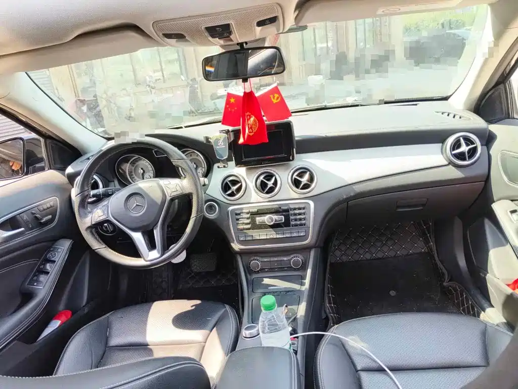 Mercedes-Benz GLA 2015 2015 GLA 220 4MATIC Fashion Edition