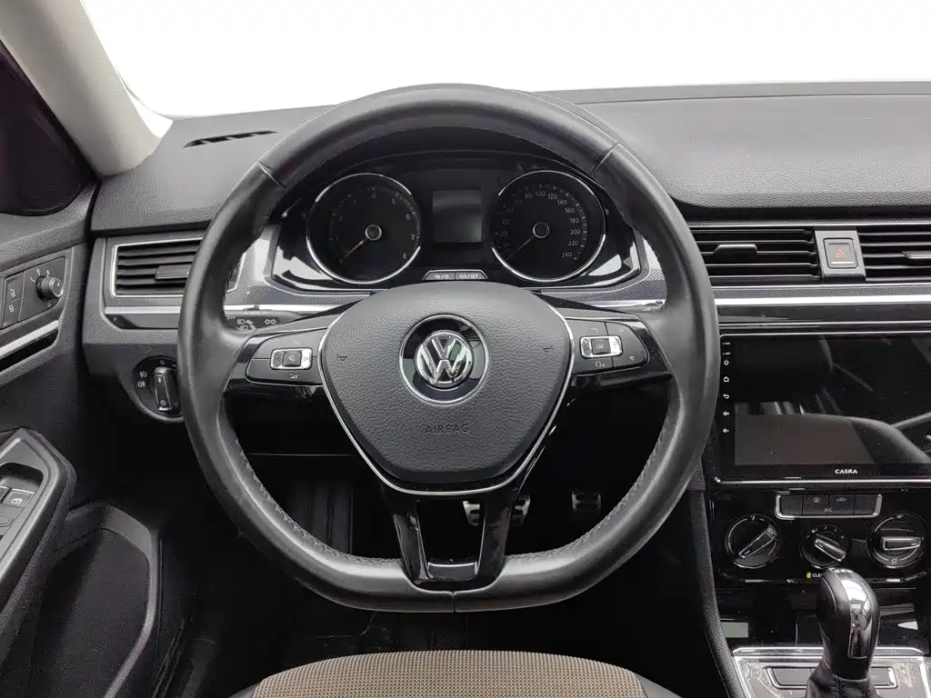 Volkswagen C-TREK 2019 2018 230TSI DSG Comfort