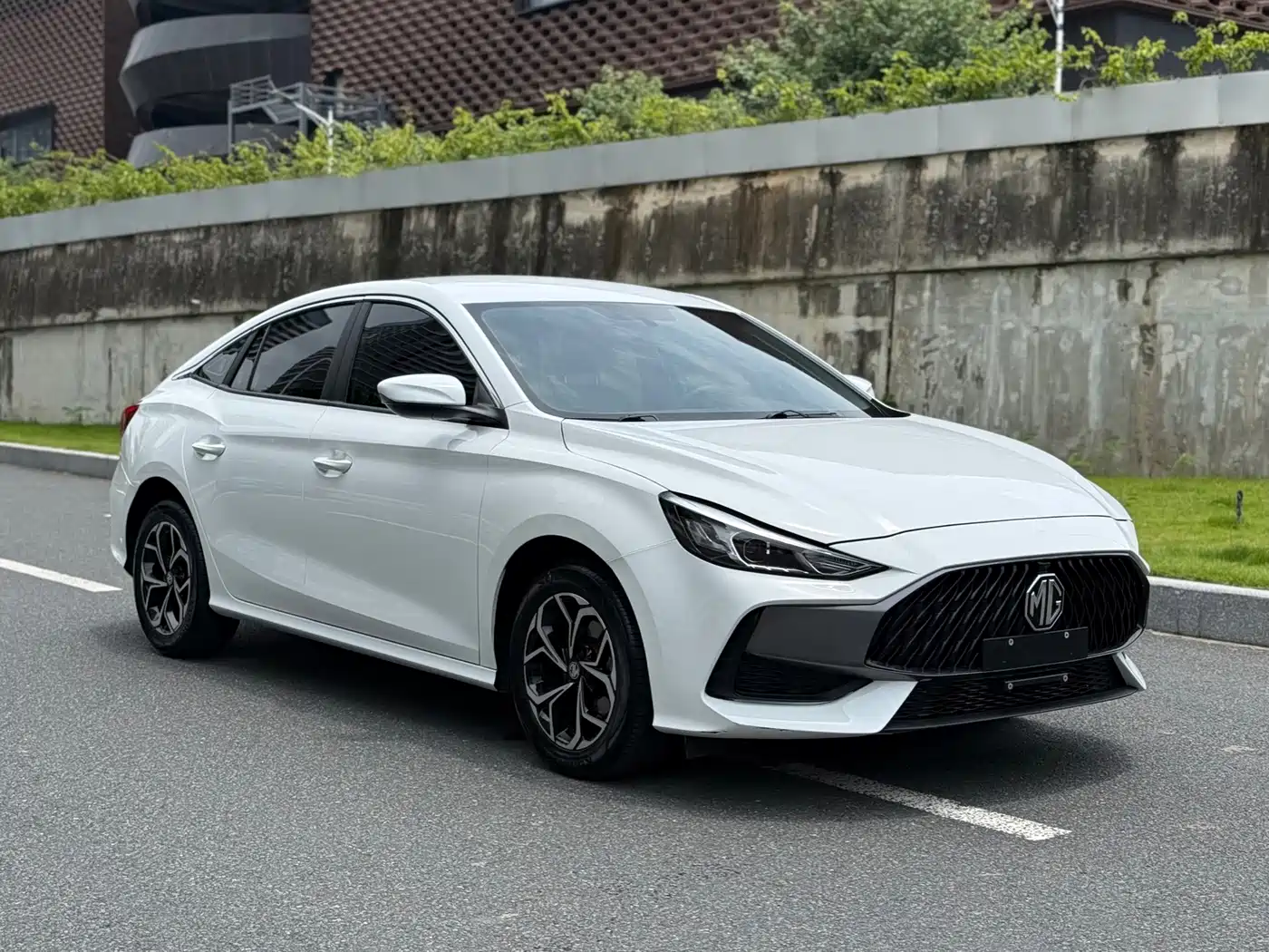 MG MG5 2025 2023 180DVVT Manual Trend Edition