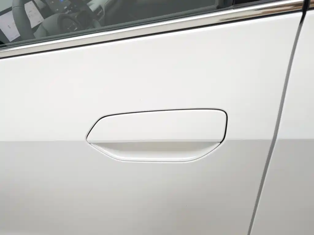 Besturn Yueyi 03 2026 2025 Model 445km Joy Edition