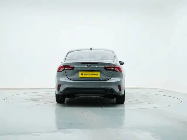 2023 Ford Focus