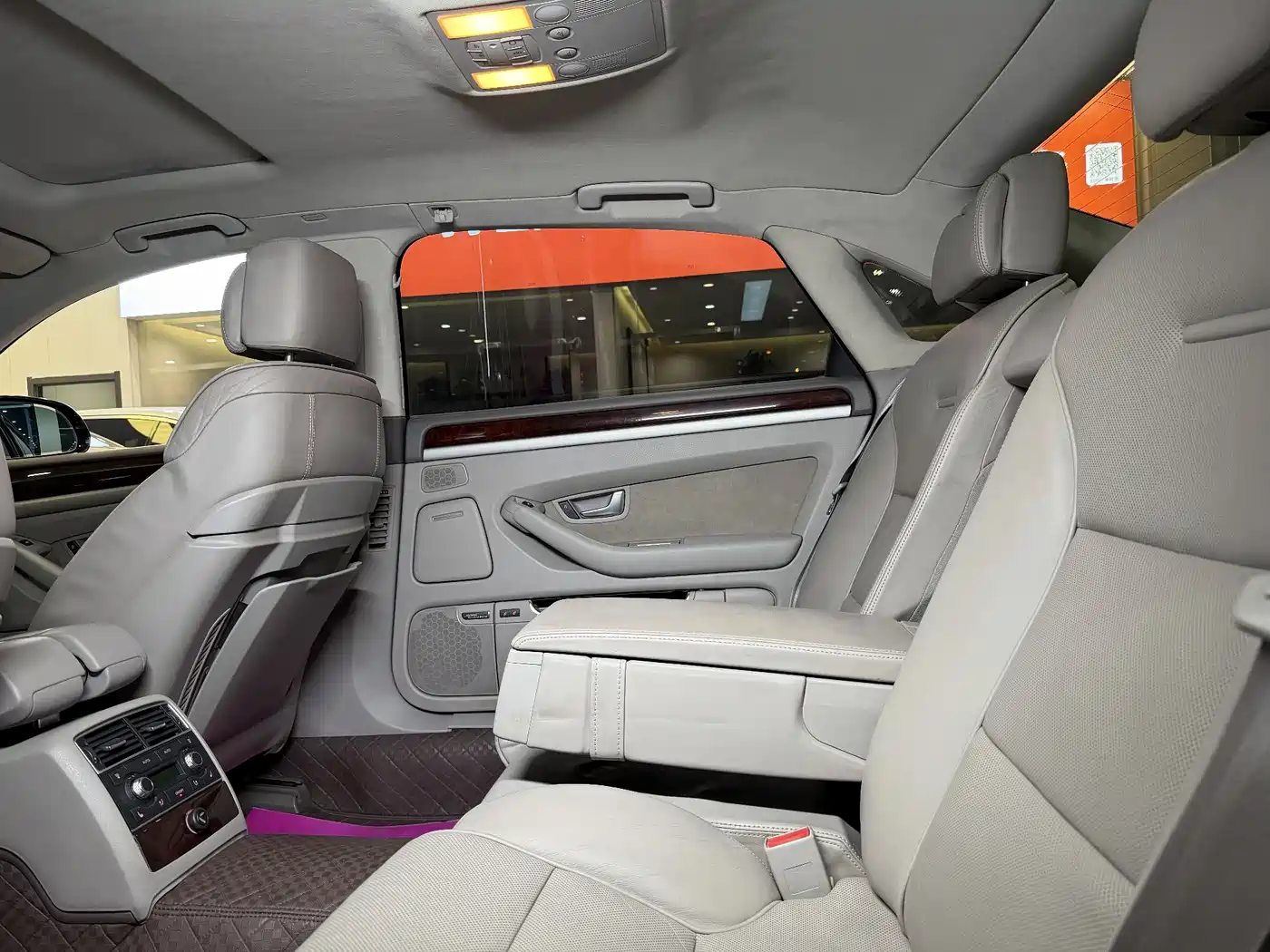 Audi A8 2008 A8L 3.2 FSI Luxury фото 15