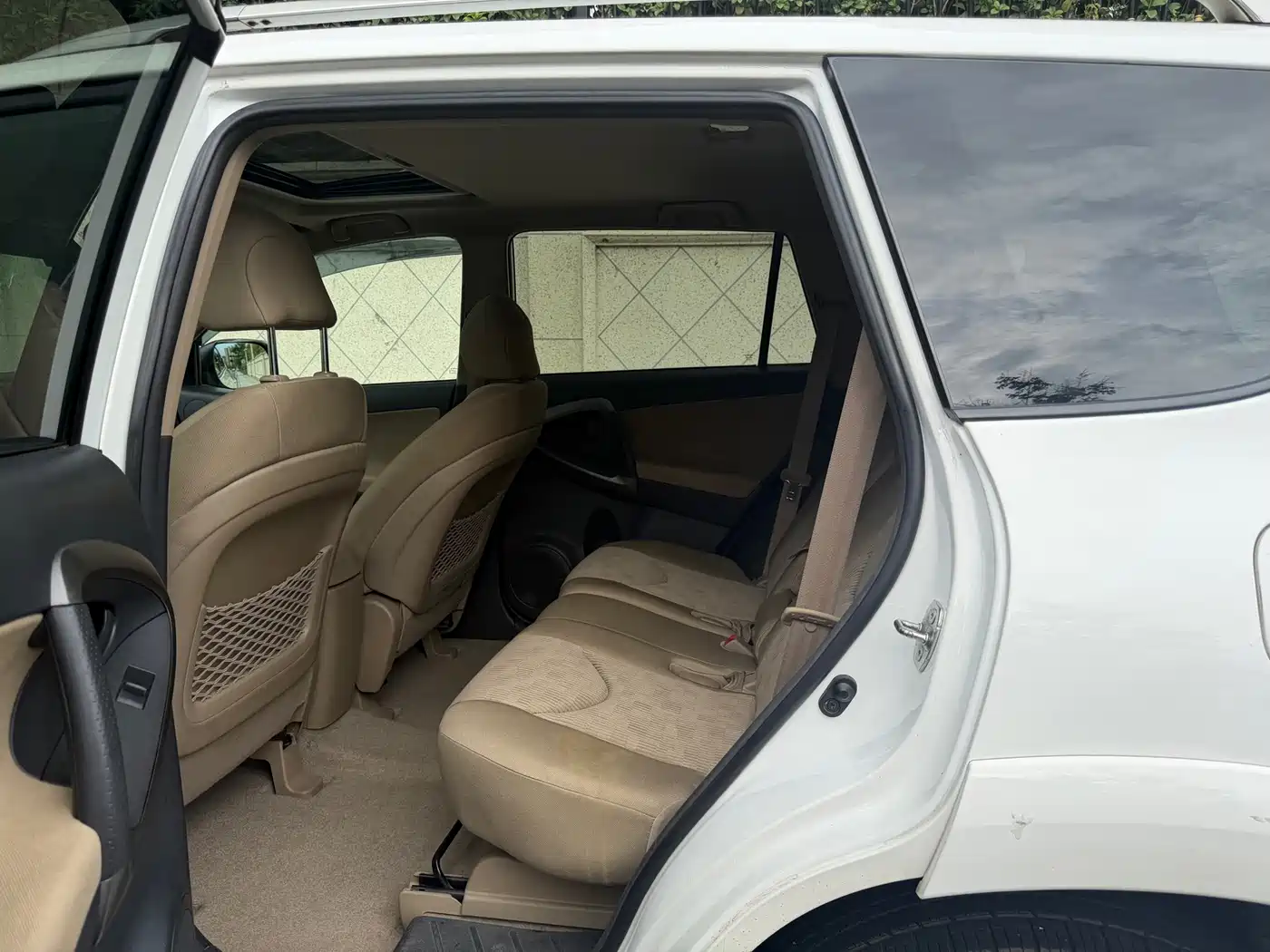 Toyota RAV4 (Import) 2011 2011 Base Model