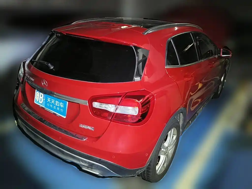 Mercedes-Benz GLA 2015 2015 GLA 200 Dynamic