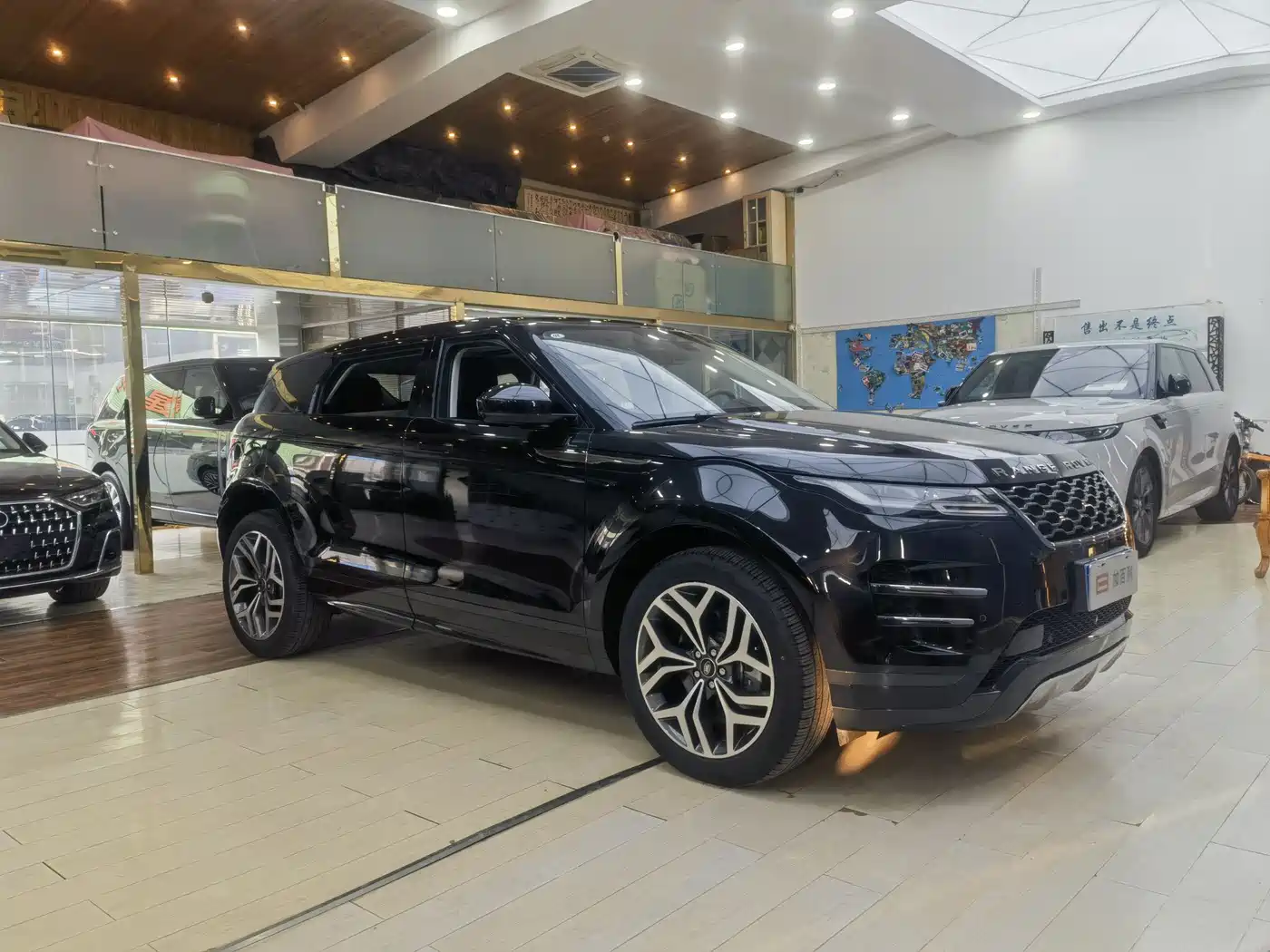 LAND ROVER RANGE ROVER AURORA