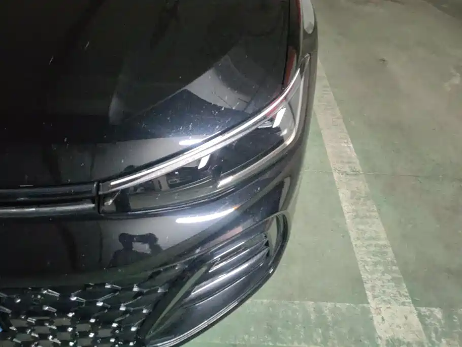 Фото 5 - Volkswagen Passat