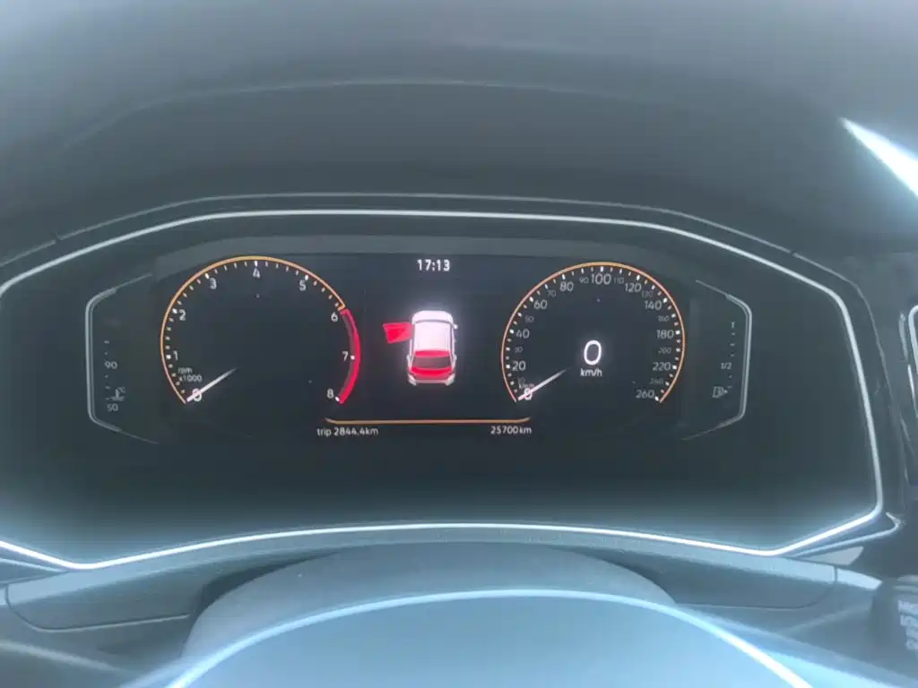 Volkswagen T-Roc, миниатюра 12