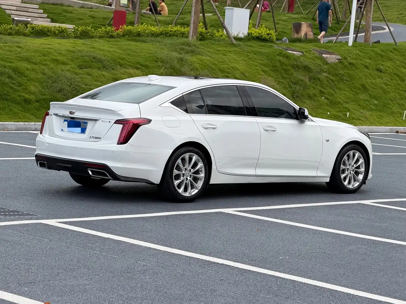 CADILLAC CT5