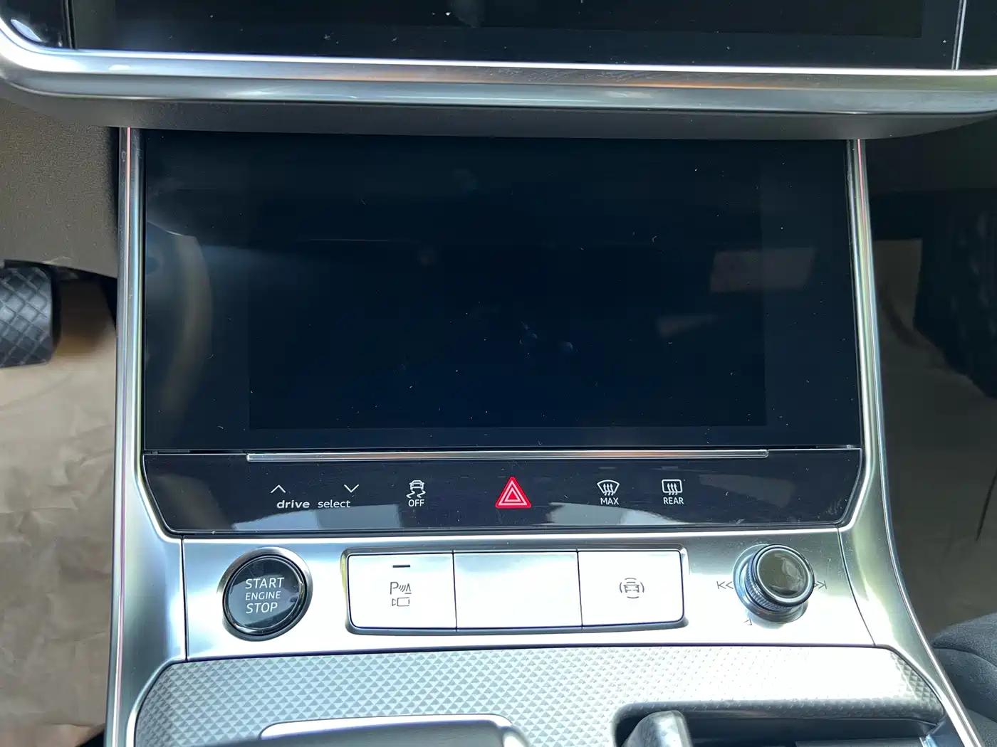 Photo 14 - Audi A6L