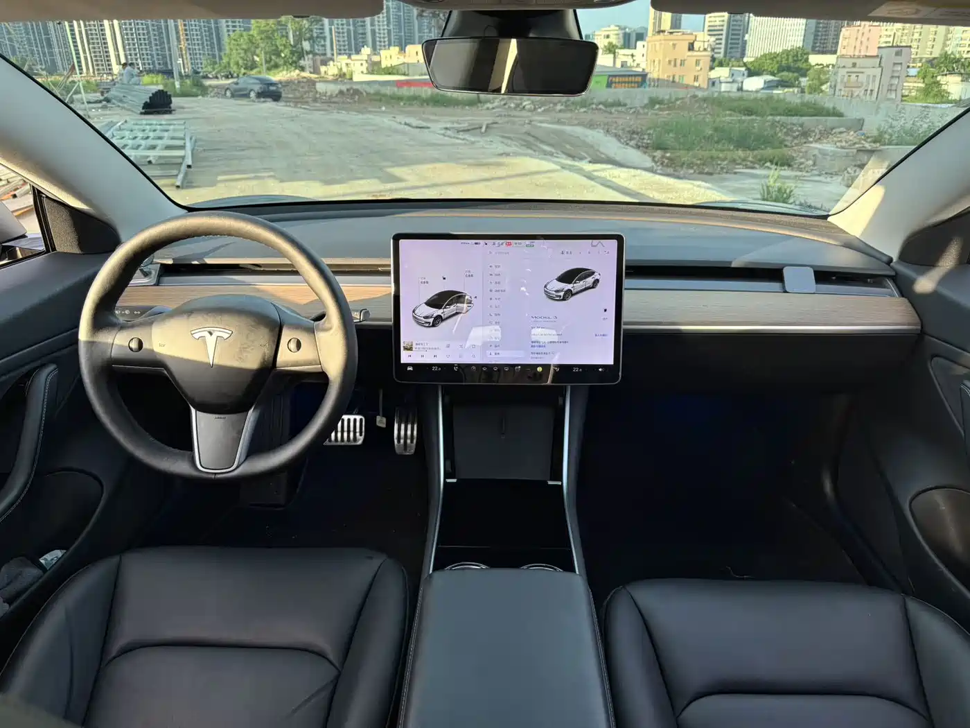 Tesla Model 3 (Import) 2019 2019 Long Range RWD Version
