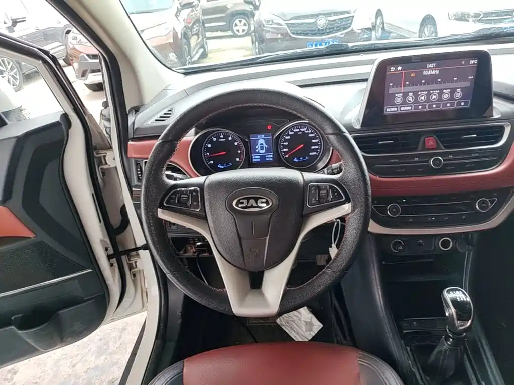 JAC Motors Refine S3 2016 2017 1.5L Manual Luxury Smart