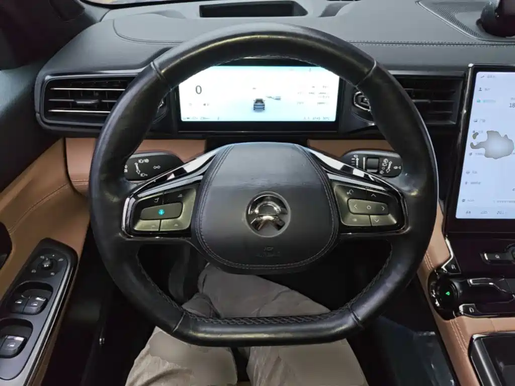 NIO ES8 2021 2020 415KM 6-Seater