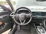 Photo 11 - Buick Regal